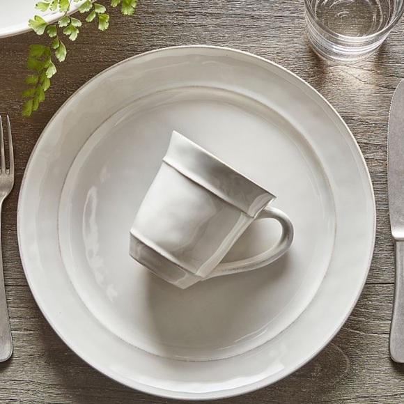 Cambria by POTTERY BARN handcrafted mugs set of 4 - Picture 3 of 7